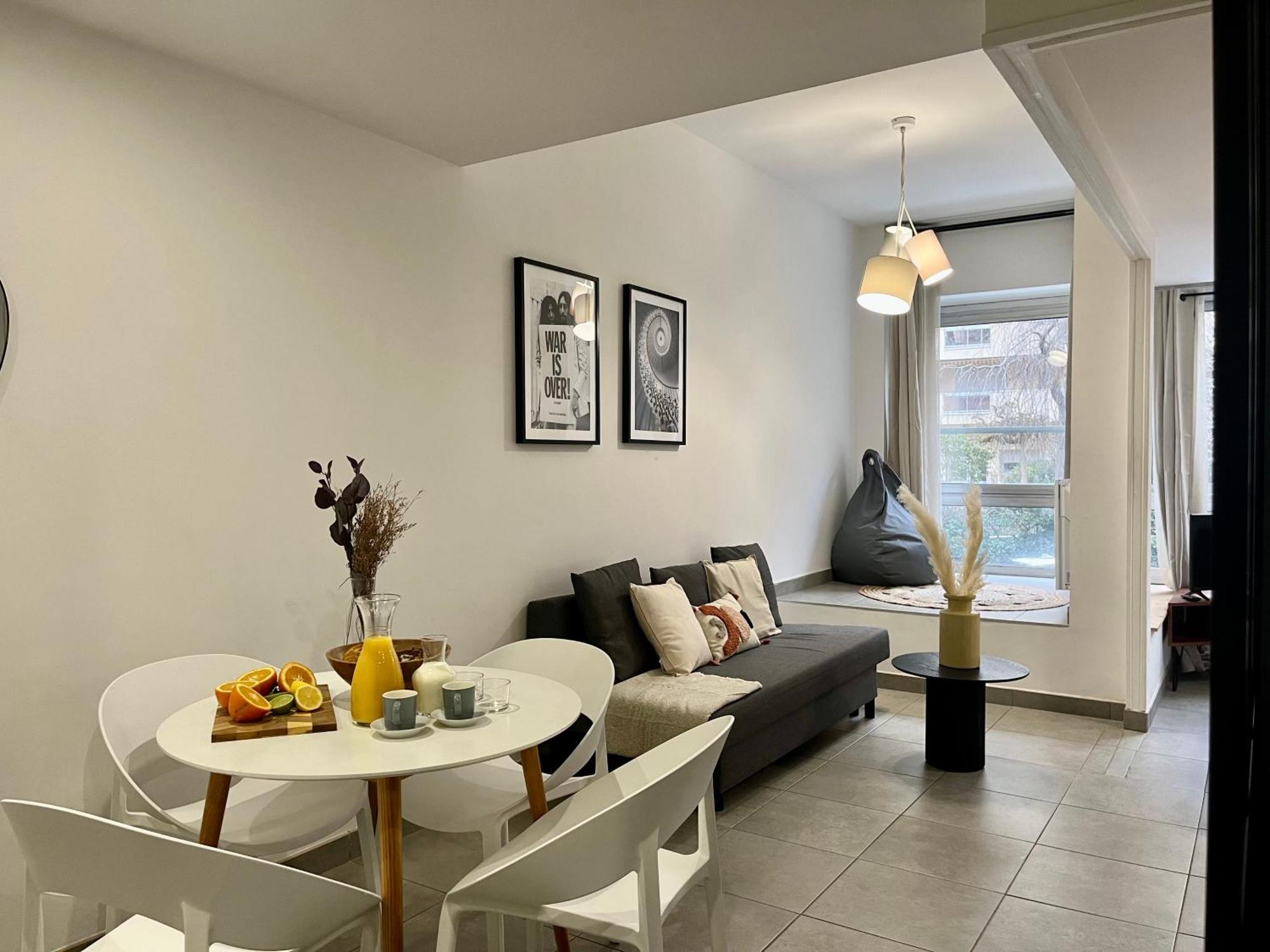 Suite Danbury Lyon Ngoại thất bức ảnh